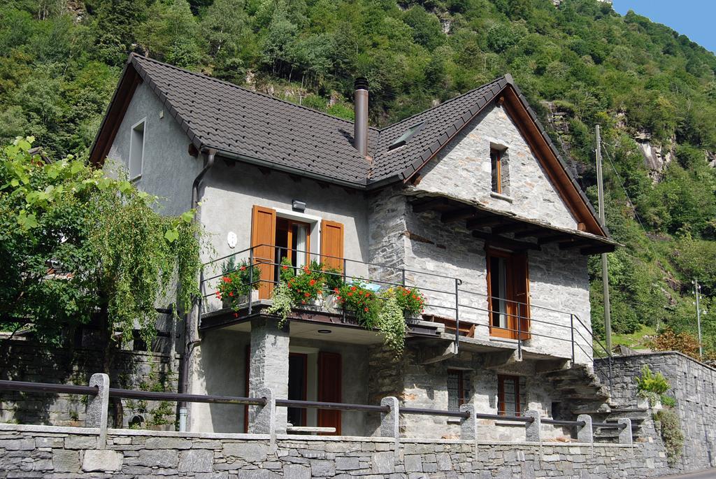 Vila Casa Fontanella Brione  Exteriér fotografie